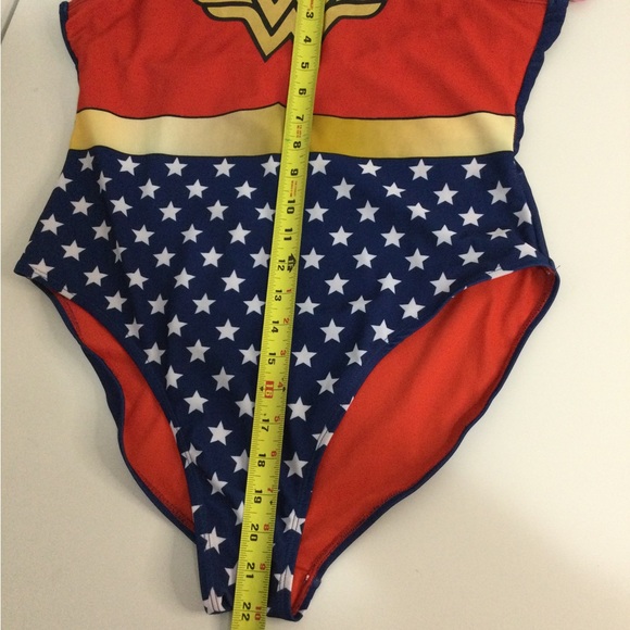 Wonder Woman One-Piece Swimsuit Sz XL , Brand New 💫 - Picture 9 of 13